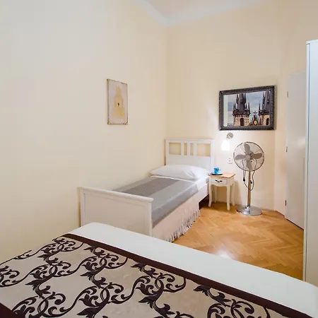 Appartamento Center Legerova *